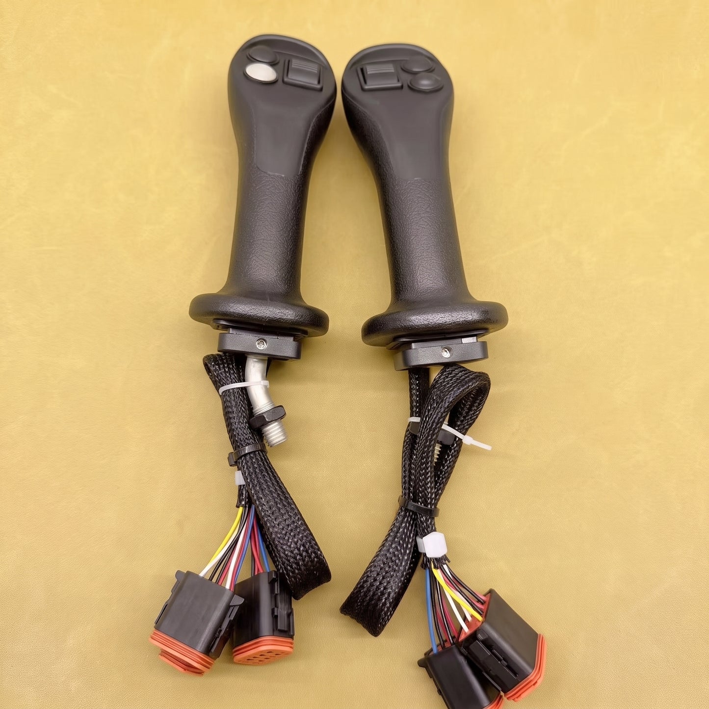 CAT Excavator operating joysticks (1 pair)