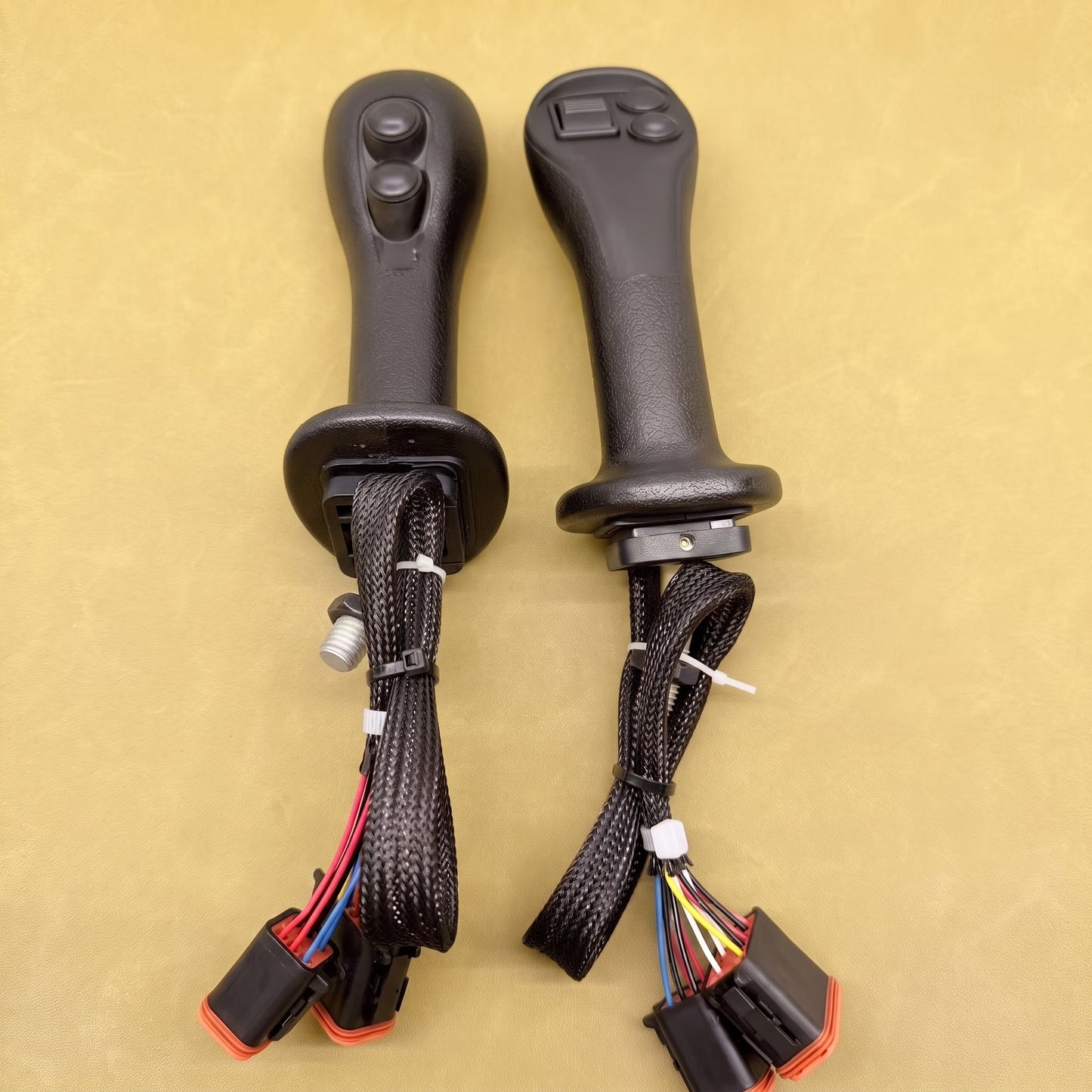CAT Excavator operating joysticks (1 pair)